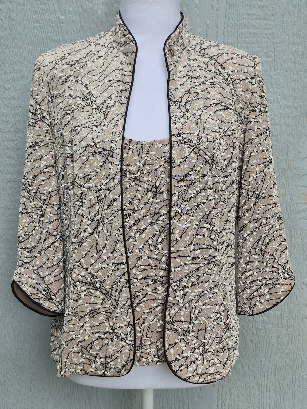 ALEX EVENINGS Sparkly 2-Pc Twinset Jacket & Tank Beige Petite Medium MADE IN USA